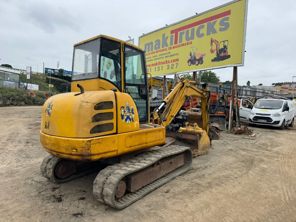 NEW HOLLAND EC45