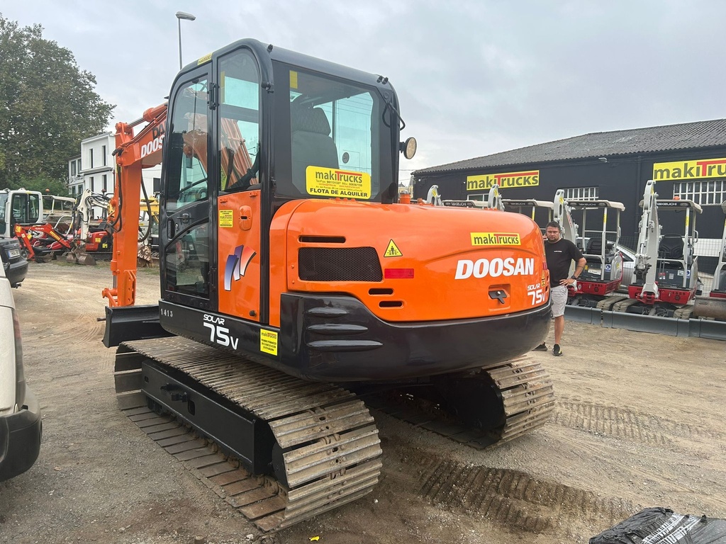 DAEWOO DOOSAN SOLAR 75V