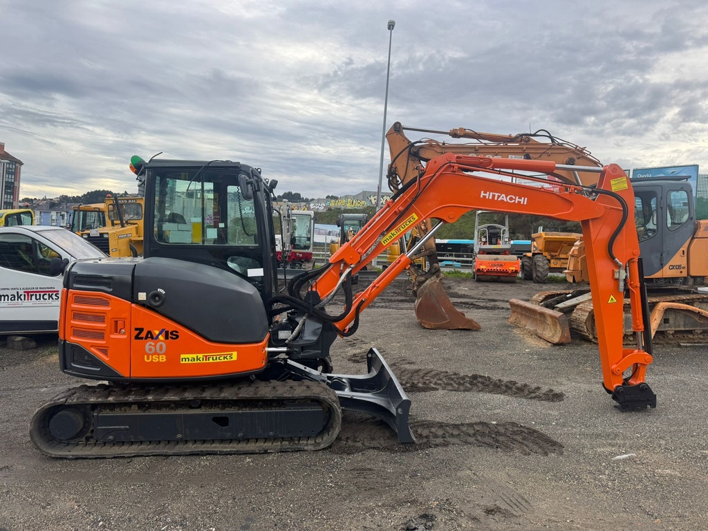 Hitachi zx65usb-3