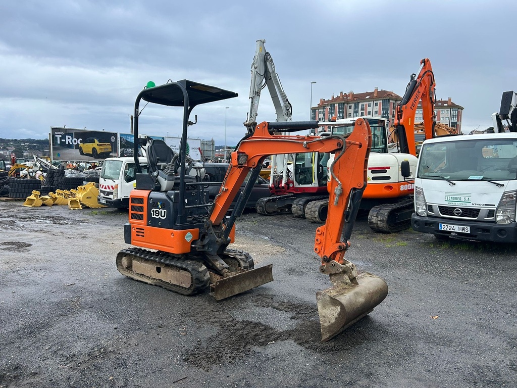 Hitachi zx19u