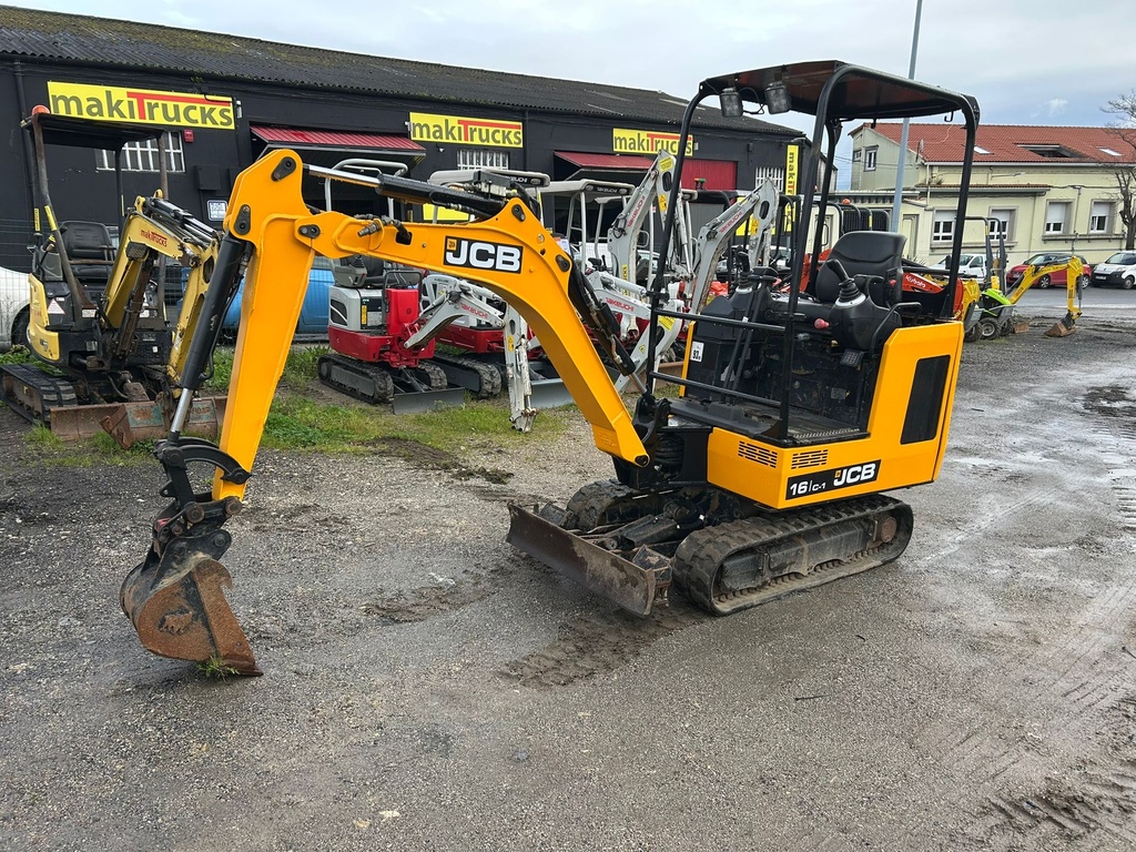 JCB 16C