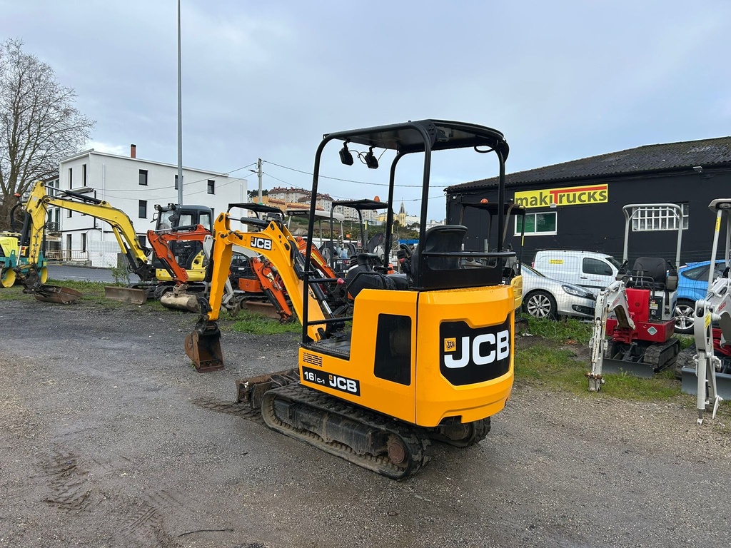 JCB 16C