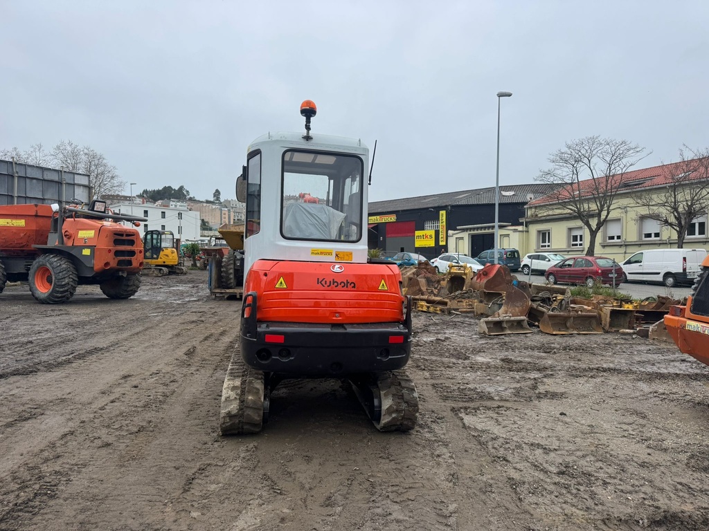 Kubota kx71-3 