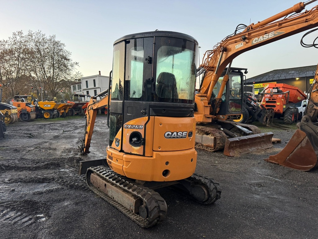 CASE CX26B