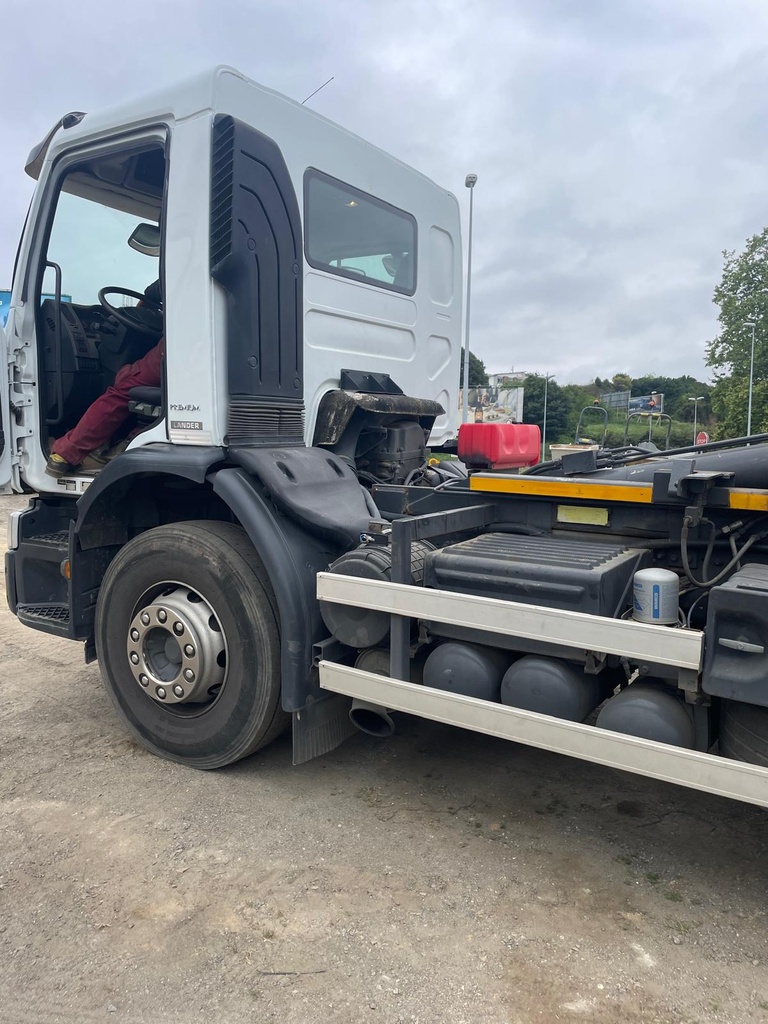 CAMION RENAULT 370 DCI MULTILIFT