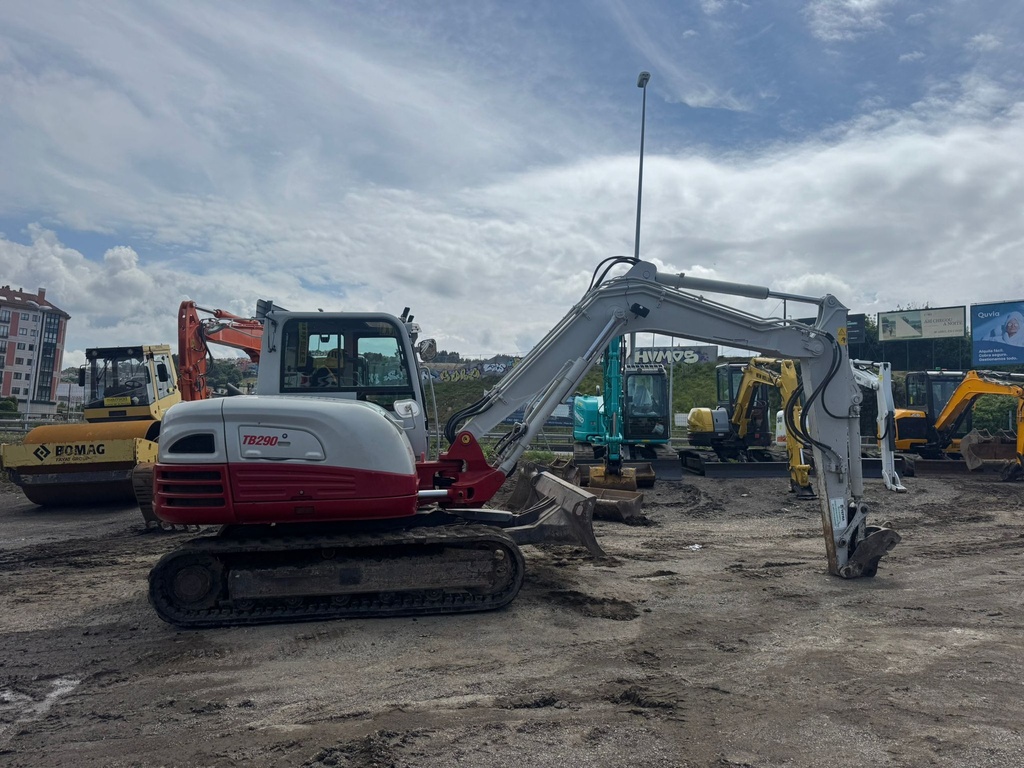 Takeuchi TB290 