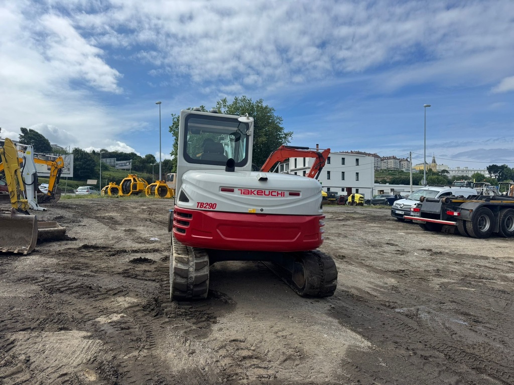 Takeuchi TB290 