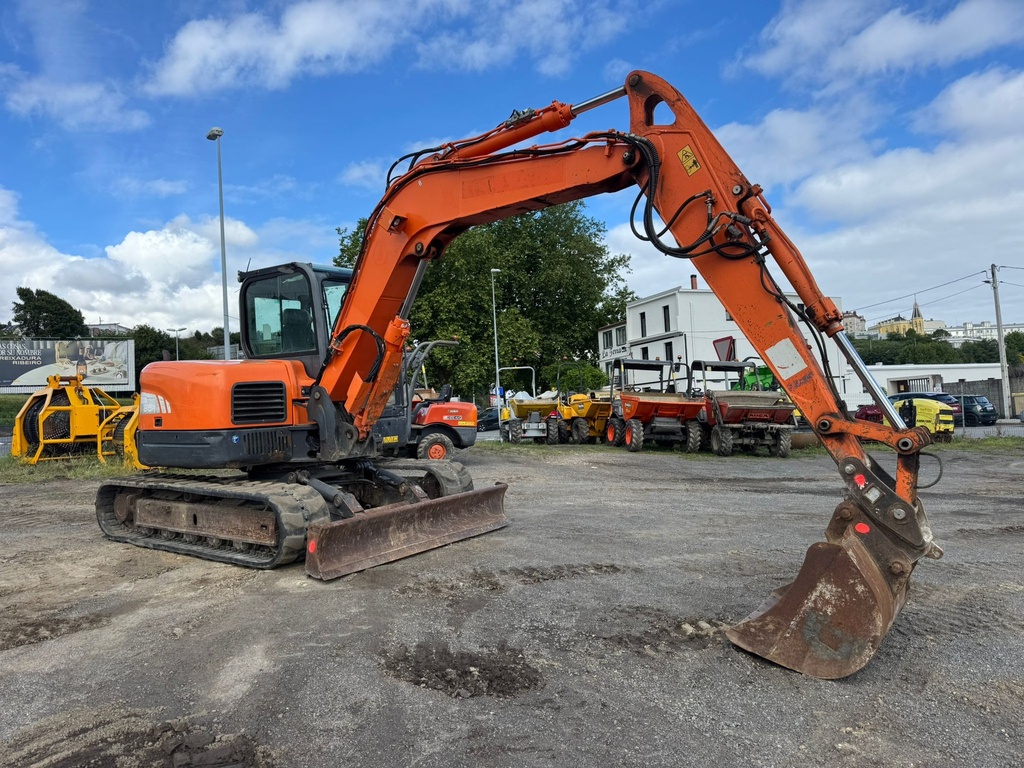 TAKEUCHI TB180 FR