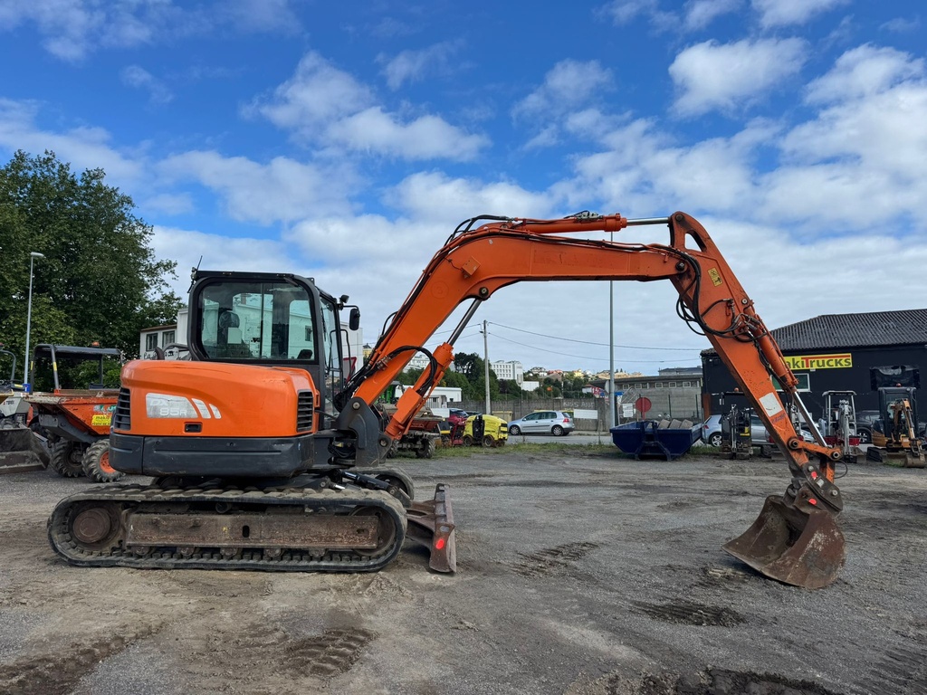 TAKEUCHI TB180 FR