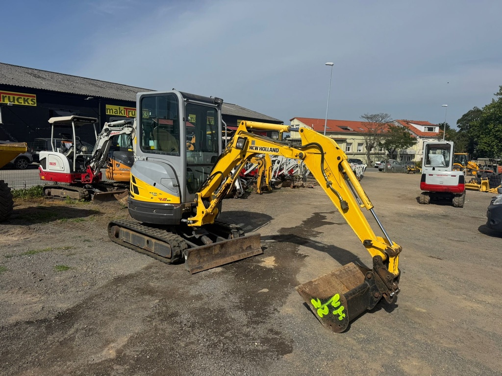 New holland e22.2c