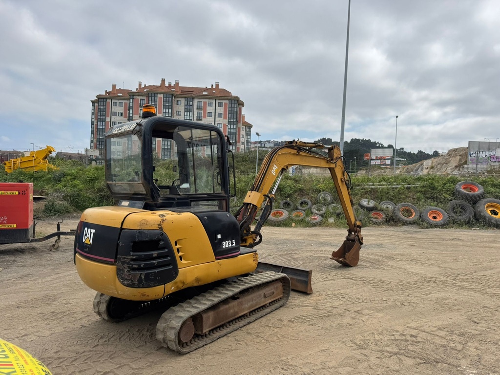 CAT 303.5
