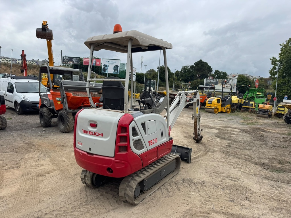 TAKEUCHI T216
