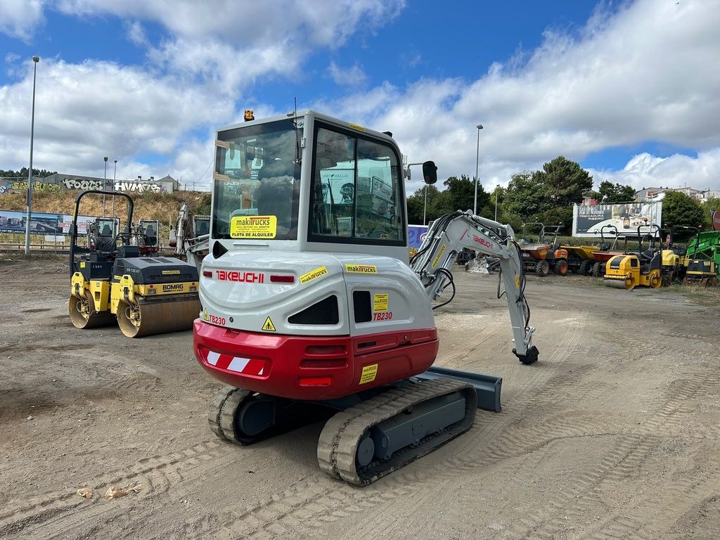 Takeuchi TB230