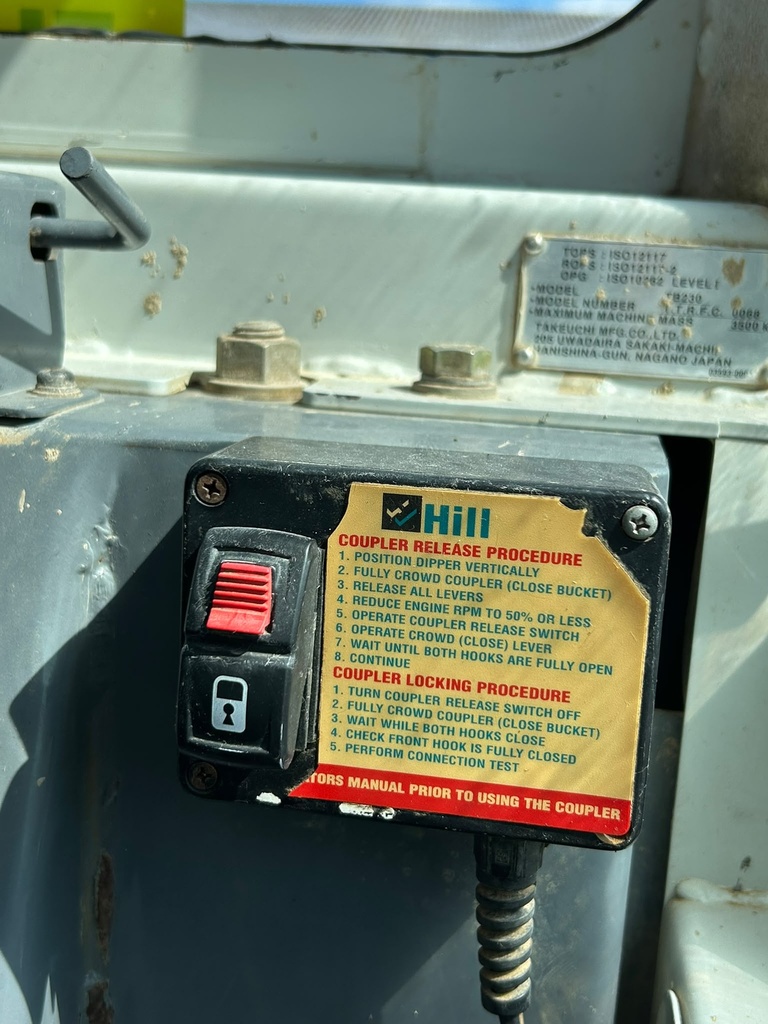 Takeuchi TB230