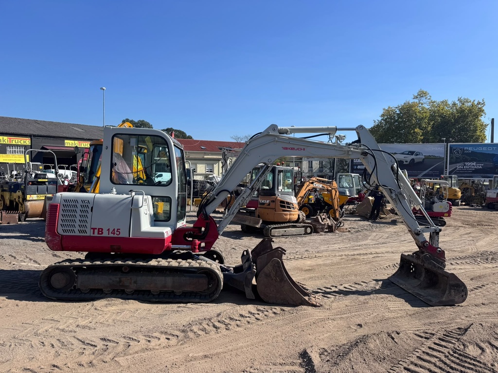 Takeuchi TB145