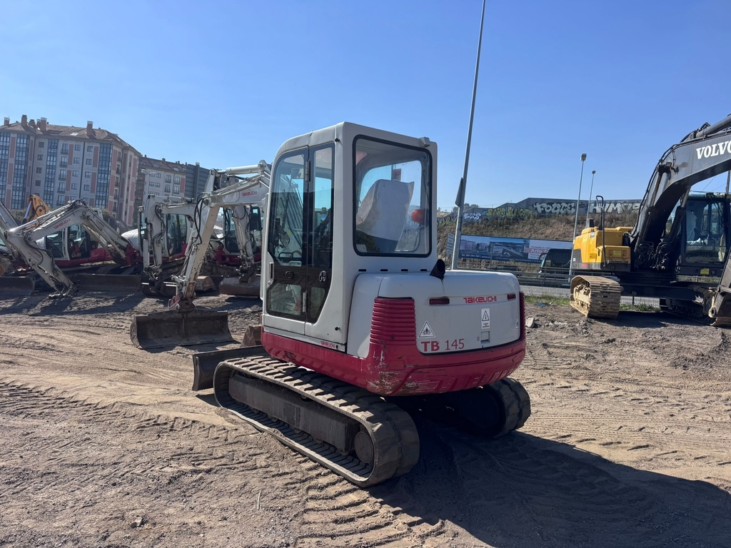 Takeuchi TB145