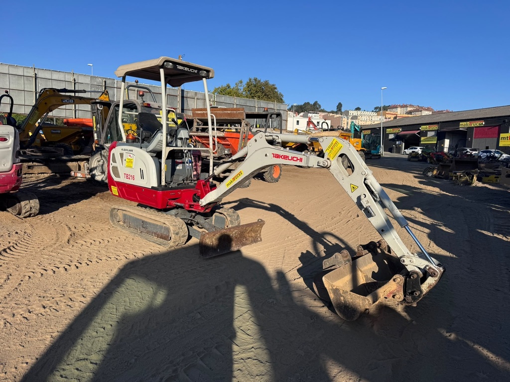 TAKEUCHI TB216