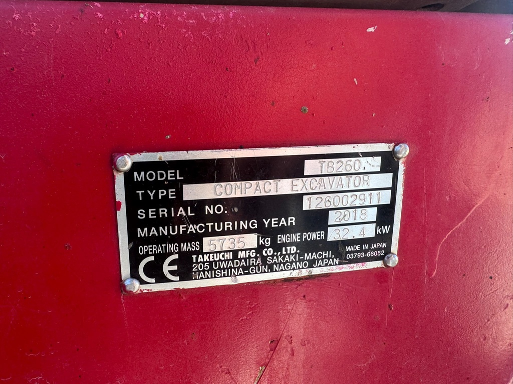 TAKEUCHI TB260