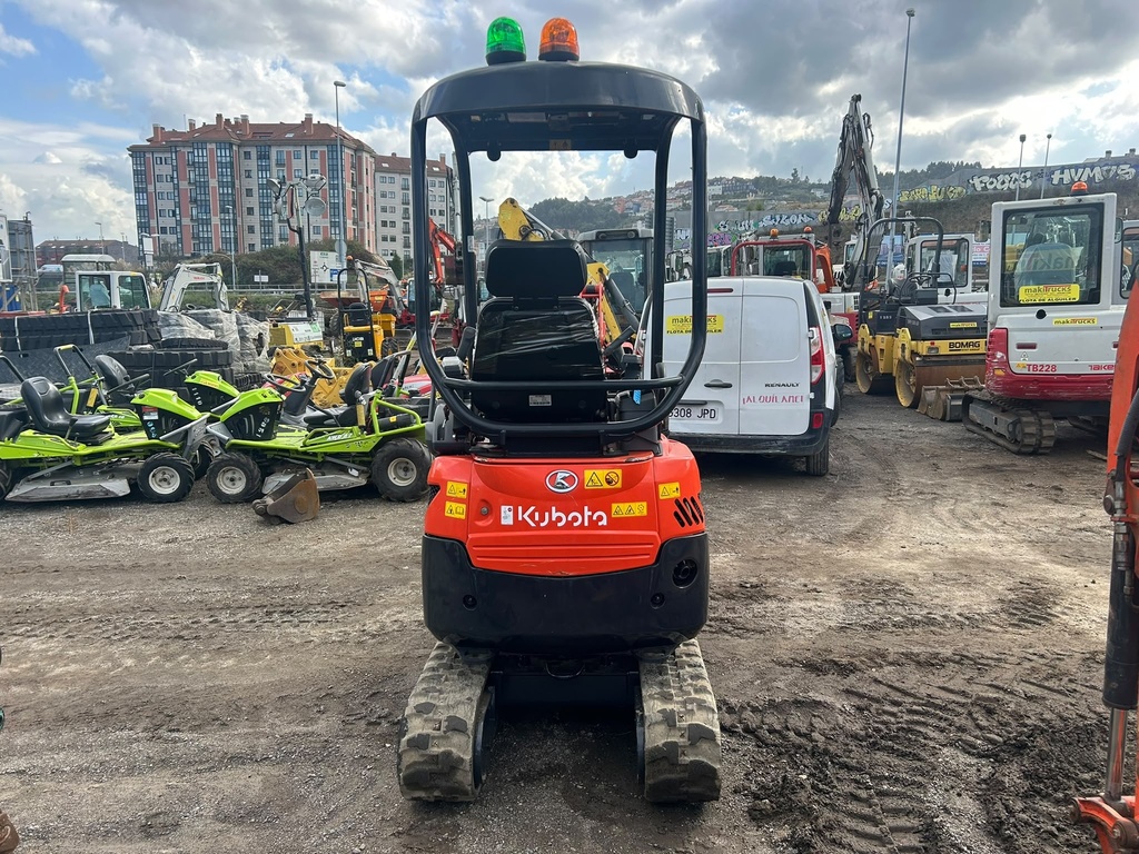 KUBOTA U17-3
