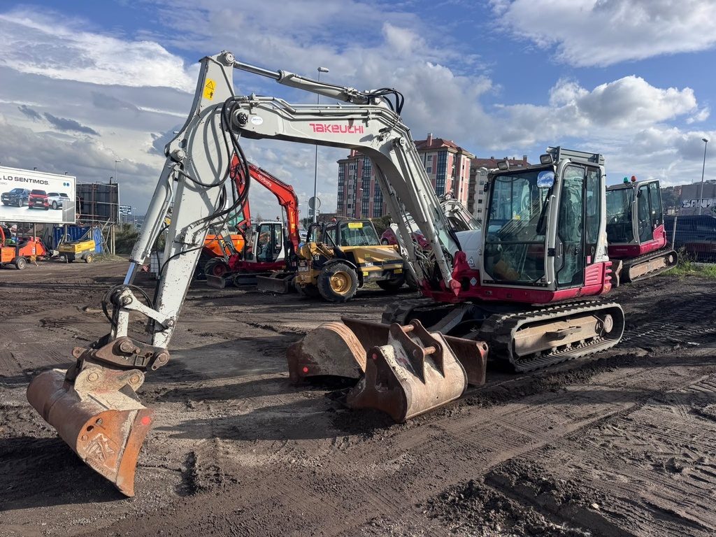 TAKEUCHI TB290