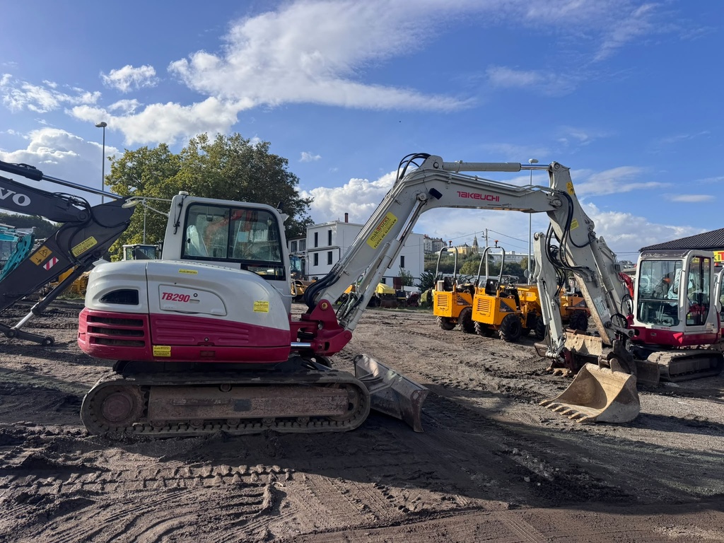 TAKEUCHI TB290