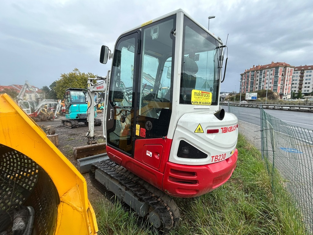 TAKEUCHI TB230