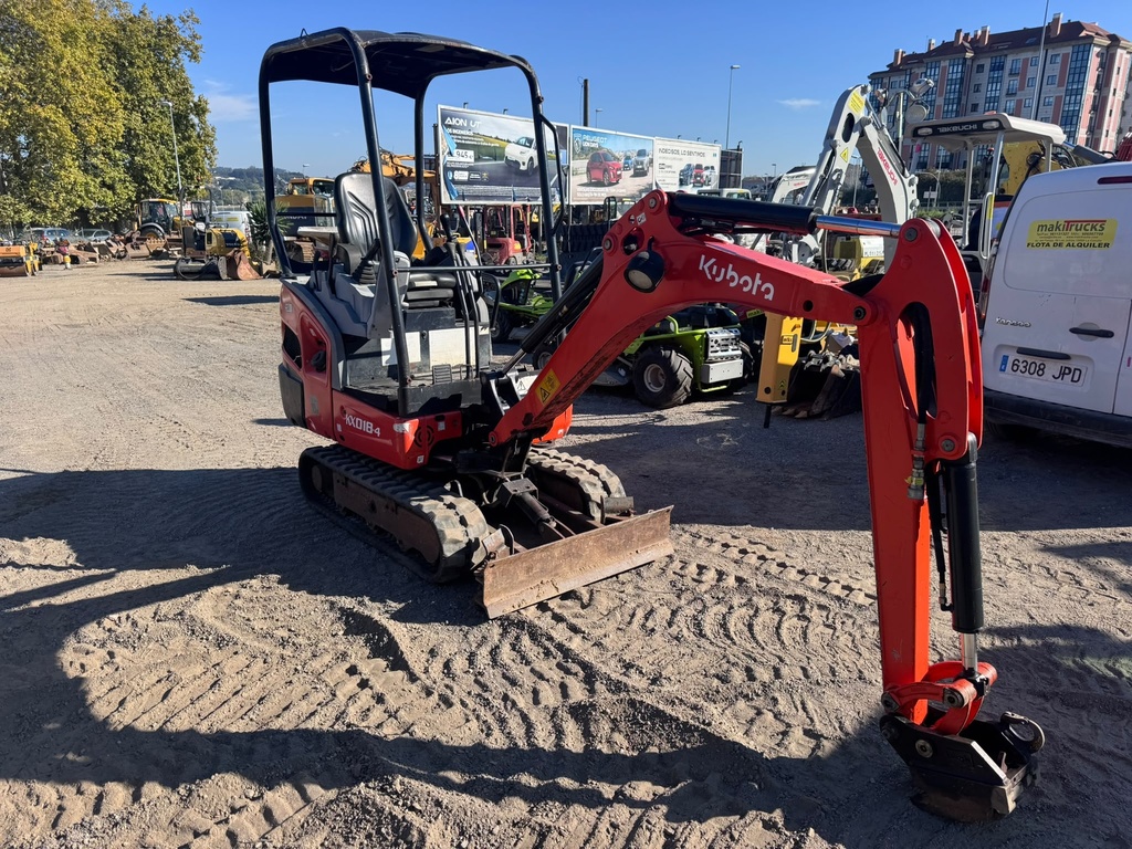 KUBOTA KX018-4