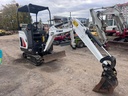 BOBCAT E17