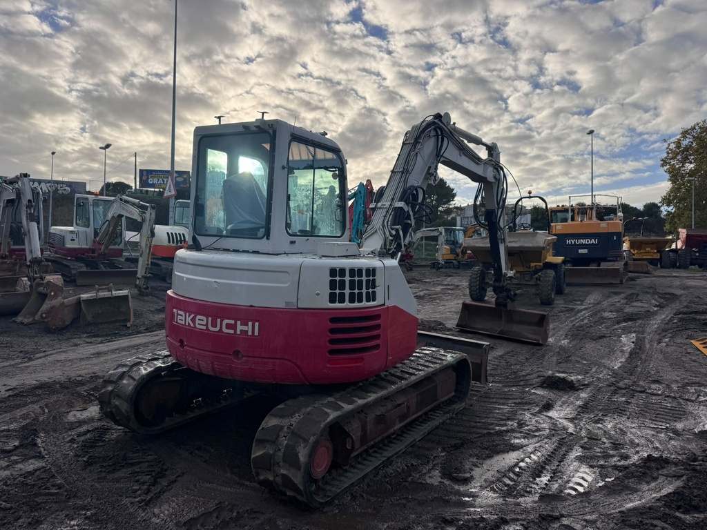 TAKEUCHI TB180FR