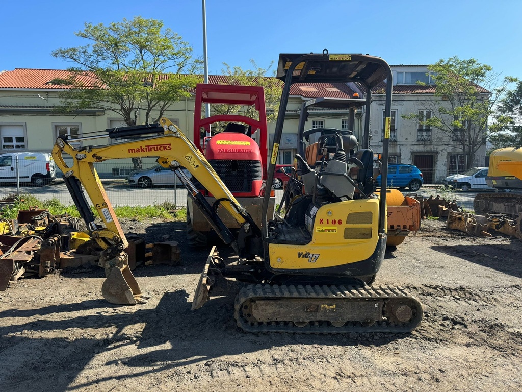 YANMAR VIO17