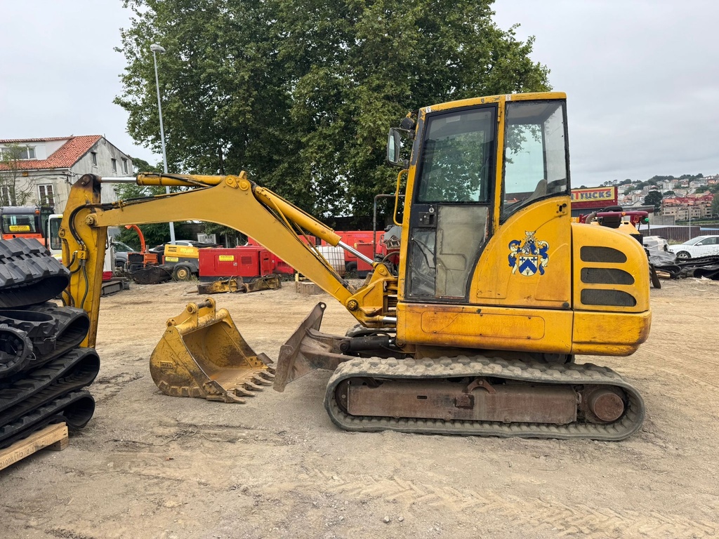 NEW HOLLAND EC45