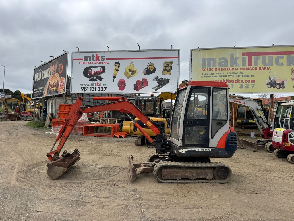 KUBOTA KX 61