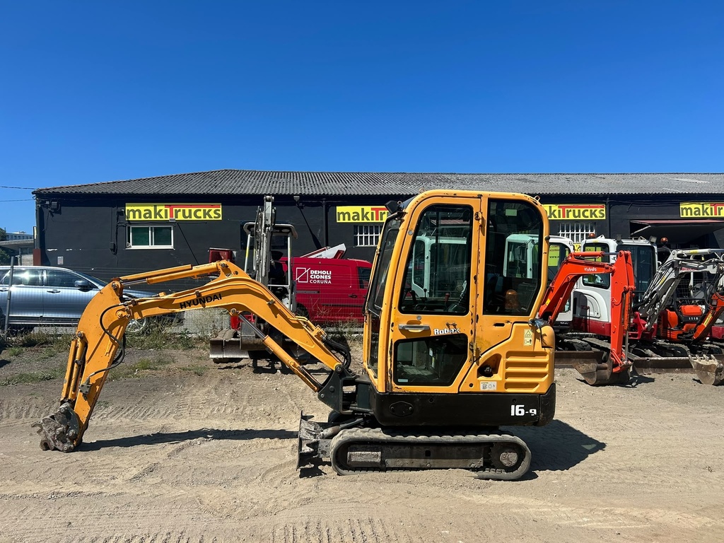 HYUNDAI ROBEX 16-9