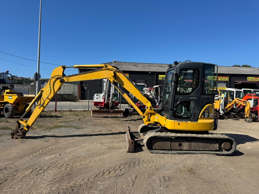 KOMATSU PC55MR-3