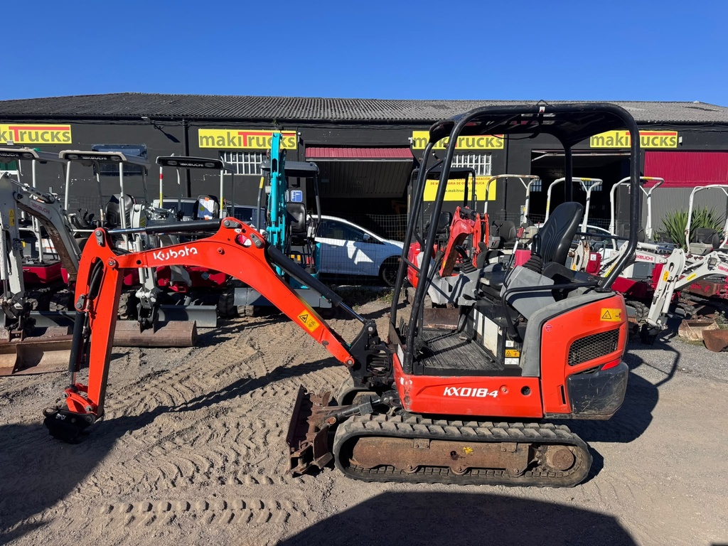 KUBOTA KX018-4