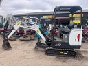 BOBCAT E17