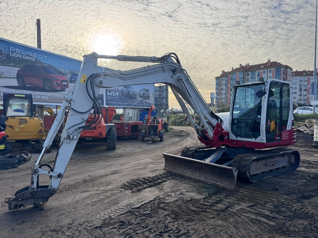 TAKEUCHI TB290-2
