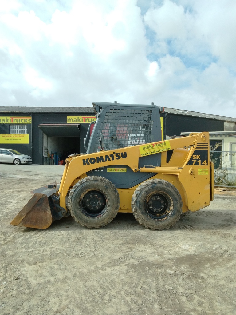 KOMATSU SK714