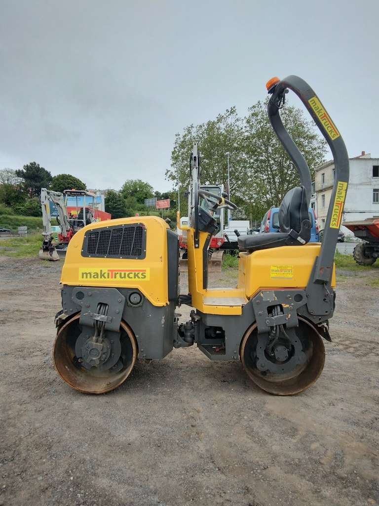 DYNAPAC CC800