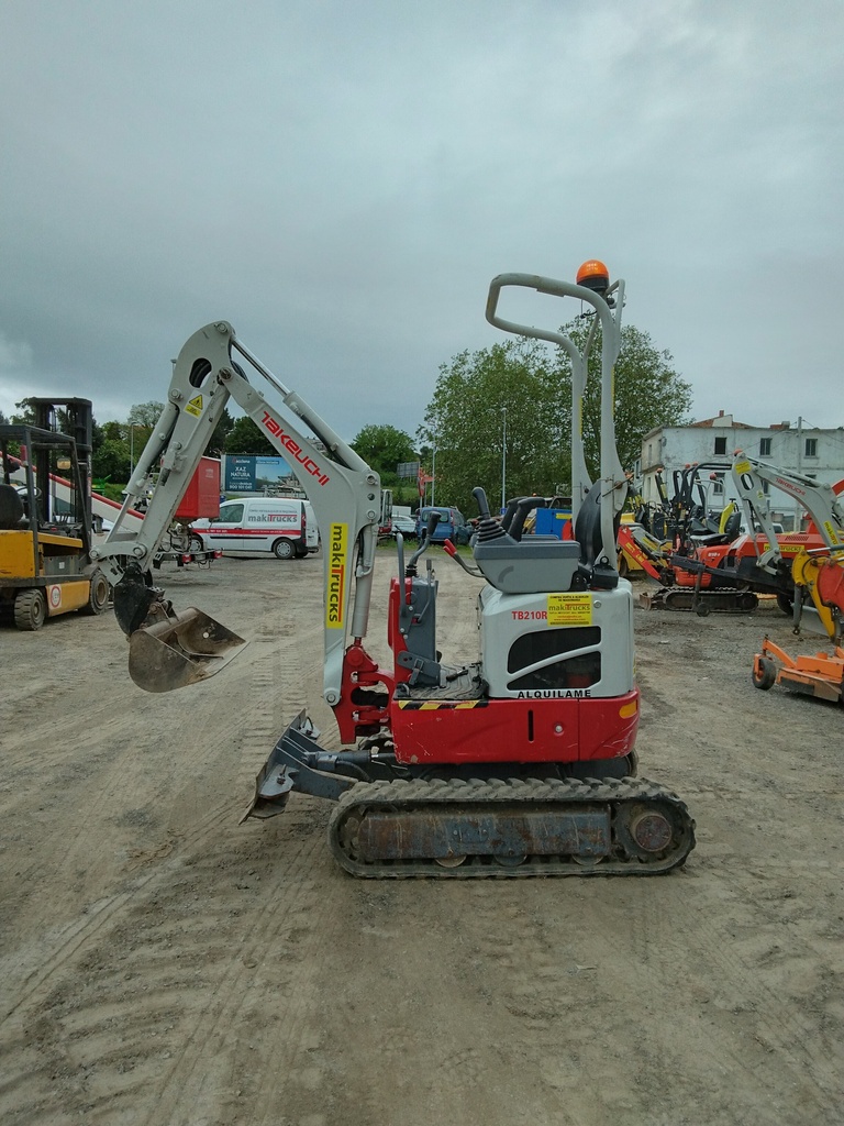 TAKEUCHI TB210R