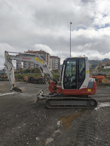 [955] TAKEUCHI TB250