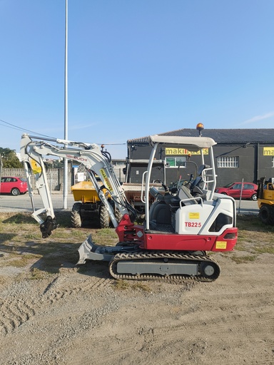[1228] TAKEUCHI TB225
