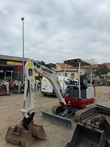 TAKEUCHI TB216