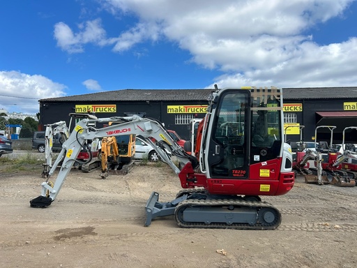 TAKEUCHI TB230