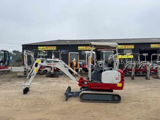 TAKEUCHI TB216