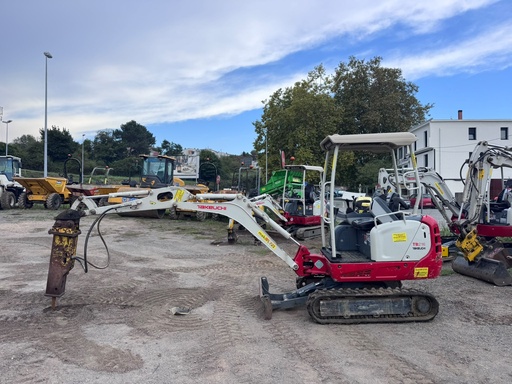 TAKEUCHI TB216